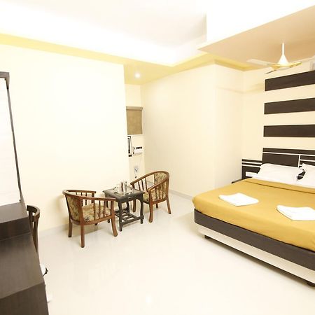 Hotel Kasi Inn Thanjavur Exteriör bild